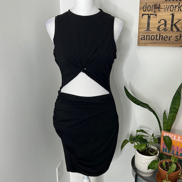 SHEIN Dresses & Skirts - Shein black Cutout Stretch Women knitted front Sleeveless Dress